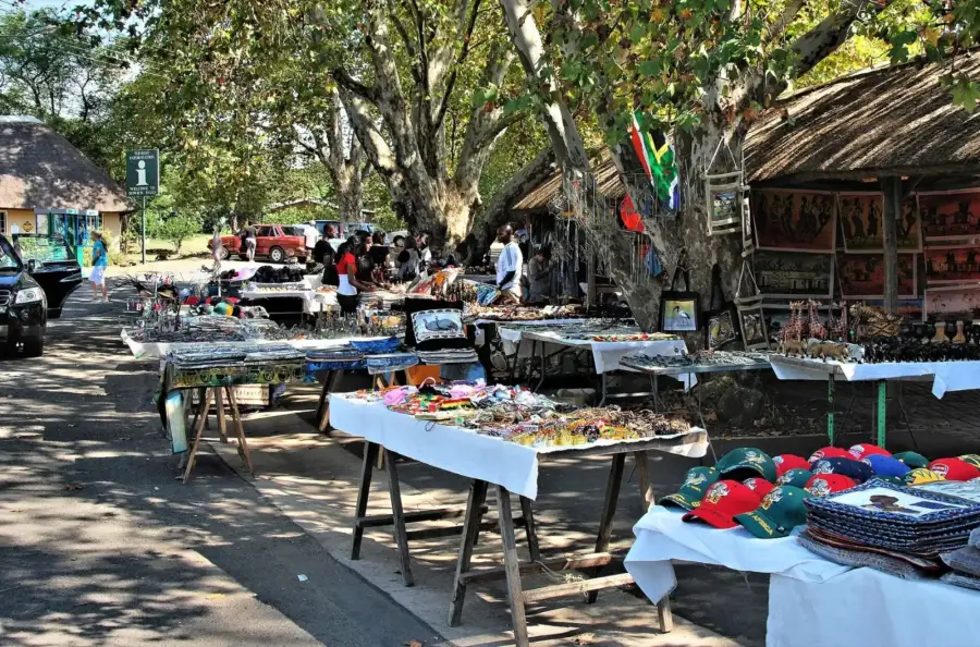 Craft stalls near the Howick Falls viewpoint