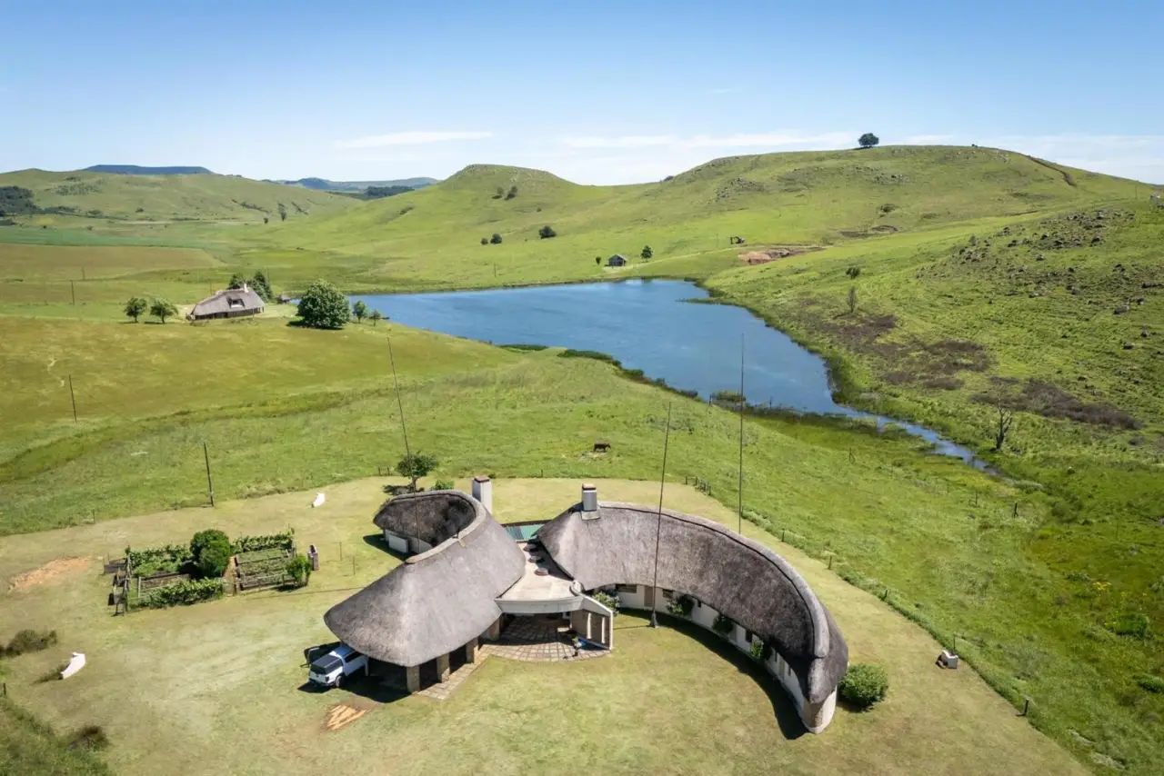 Farm for Sale in Dargle, photo 2