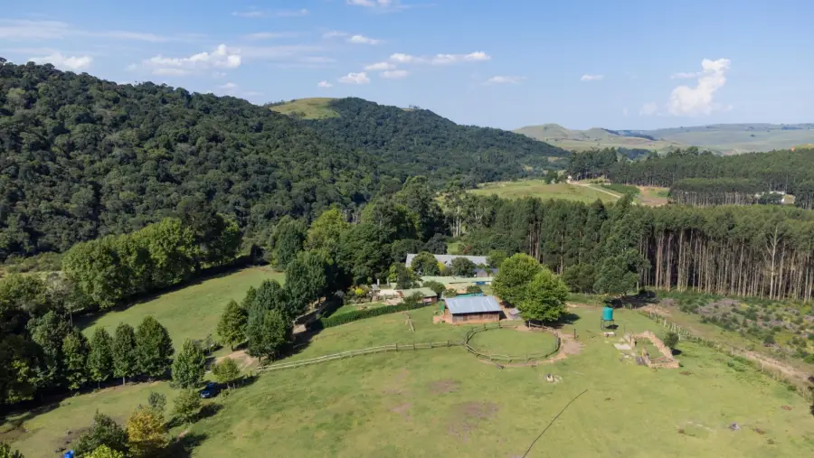 Farm for Sale in Nottingham Road