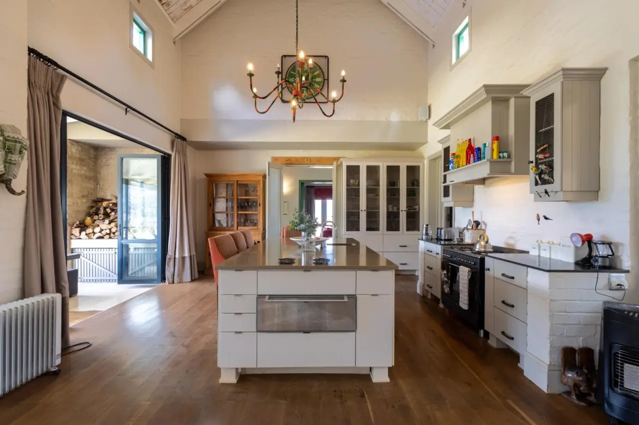 5 Bedroom House for Sale in Nottingham Road, photo 14