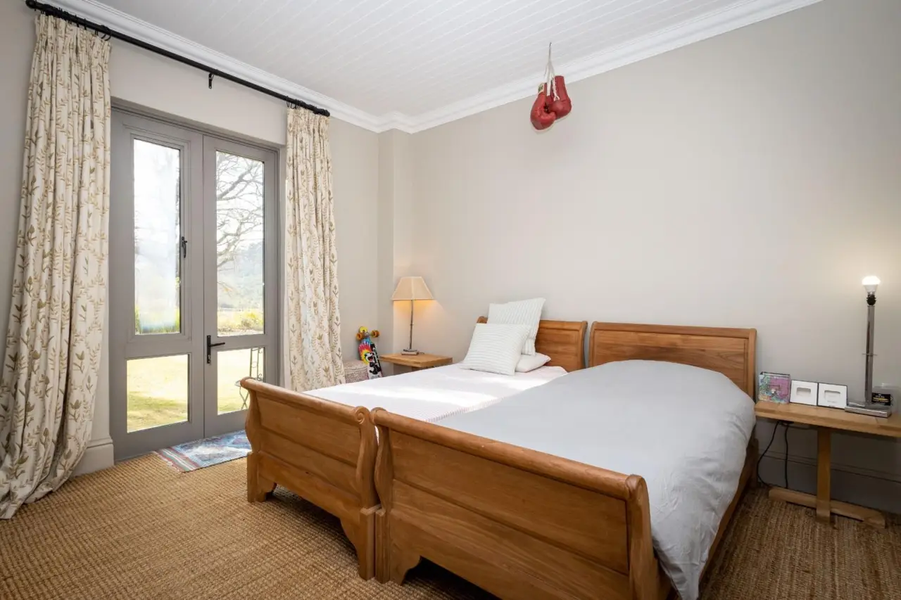 5 Bedroom House for Sale in Nottingham Road, photo 18