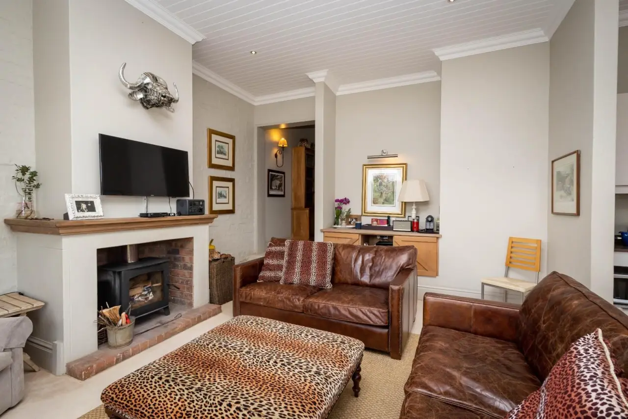 5 Bedroom House for Sale in Nottingham Road, photo 20