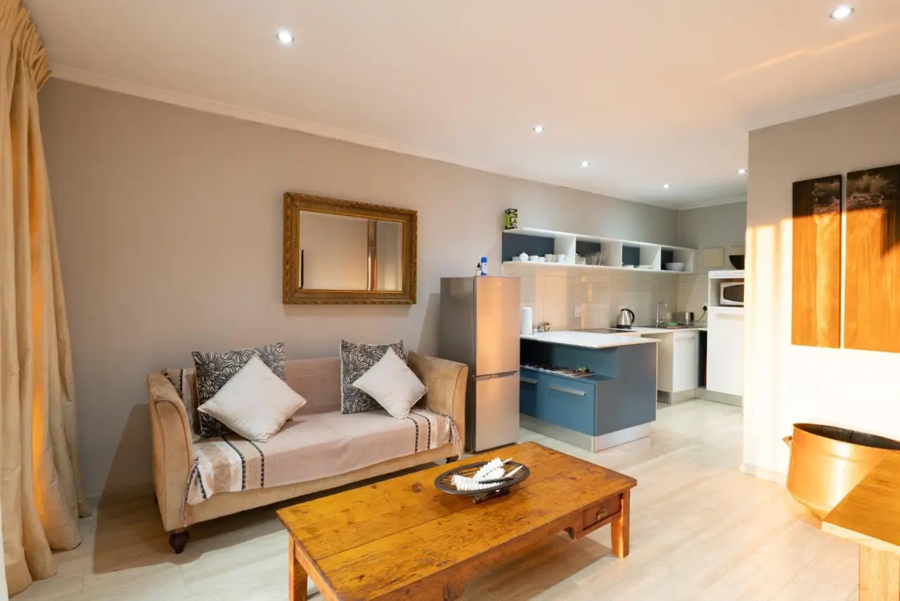 2 Bedroom House for Sale in Nottingham Road, photo 6